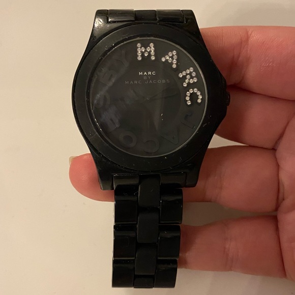 Marc by marc jacobs crystal watch